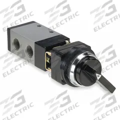 ARO Manual Air Control Valve: MaxAir, Three-Way / Two-Position, Knob, Black, 26 scfm Flow Rate - Max (MPN M252LS-11). Key specifications — attr1092903: Black; attr1086905: Manual Return; attr1086907: MaxAir; attr1086914: Normally Open/Normally Closed; attr1086904: Manual Air Control Valve; attr1086871: M252LS-11.