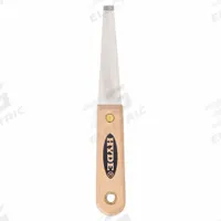 HYDE Scraper: Bld. Mat. Stainless Steel, Hdl. Mat. Hardwood, Stiff, Straight Bld. Shape (MPN 07004). Key specifications — attr1004902: HYDE; attr1012057: Full; attr1014703: Wood; attr1017570: Standard End; attr1029655: Straight; attr1034073: Straight.