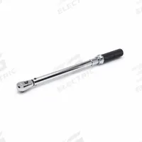 GEARWRENCH Micrometer Torque Wrench: Foot-Pound/Newton-Meter, 3/8 in Drive Size, 18 in Overall Lg (MPN 85062MCERT). Key specifications — attr424280: Not Tether Capable; attr310060: Yes; attr310057: 10 ft-lb to 100 ft-lb; attr324948: GEARWRENCH.