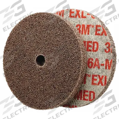 SCOTCH-BRITE Unitized Wheel: 3 in Dia x 1/4 in W, 1/4 in Arbor Hole, Aluminum Oxide - Light Deburring & Finishing Wheels for Carbon Steel & Soft Metals