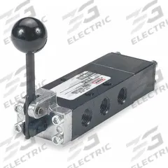 ARO Manual Air Control Valve: E, Four-Way / Three-Position, Lever, Black, 26 scfm Flow Rate - Max (MPN E612LM). Key specifications — attr1086881: Open; attr1092903: Black; attr1086905: Manual Return; attr1086907: E; attr1086914: Normally Open; attr1086904: Manual Air Control Valve; attr1086871: E612LM.
