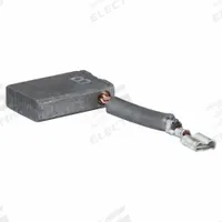 BLACK & DECKER Brush: Mfr Part # 384613-01. Key specifications — attr1067798: BLACK & DECKER; attr1067797: 384613-01; attr1086100: Brush.
