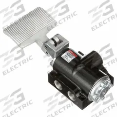 ARO Manual Air Control Valve: K, Four-Way / Two-Position, Foot Pedal, Gray, 90 scfm Flow Rate - Max (MPN K214FS). Key specifications — attr1092903: Gray; attr1086905: Spring Return; attr1086907: K; attr1086914: Normally Open; attr1086904: Manual Air Control Valve; attr1086871: K214FS.