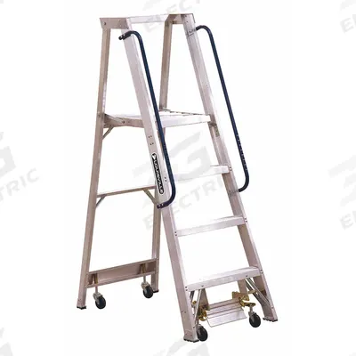 LOUISVILLE LADDER Platform Stepladder: 4 ft Ladder Size, Aluminum, 300 lb Load Capacity - Rolling Lightweight Aluminum Platform Stepladders