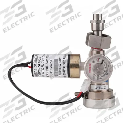 INDUSTRIAL SCIENTIFIC Gas Cylinder Regulator: Gas Regulator, Switch, Stainless Steel - Accessories for Portable Gas Detection Calibration