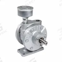 GAST Air Motor: 4 hp, 84 in-lb Torque, 3,000 RPM, 130 cfm, Foot, 1/2 in NPT, CW/CCW, Cast Iron (MPN 6AM-FRV-5A). Key specifications — attr294737: GAST.