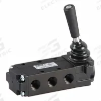 PARKER Manual Air Control Valve: DirectAir 4, Four-Way / Two-Position, Lever, 1/4 in Female NPT (MPN 520811000). Key specifications — attr1084737: Aluminum; attr1084764: Manual Air Control Valve; attr1084778: Spool; attr1084767: DirectAir 4; attr1084731: 520811000; attr1084739: PARKER; attr1084765: Spring Return; attr1084768: DirectAir 4.