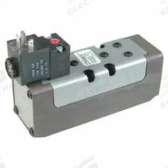 AVENTICS Solenoid Air Control Valve: Series CERAM, Single Solenoid, Five-Way / Two-Position, 24V DC (MPN R432006130). Key specifications — attr1076671: Internal Pilot; attr1076694: Spring Return; attr1076684: Non-Locking; attr1076708: 24V DC.