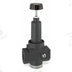WILKERSON Compressed Air Regulator: Zinc, 3/4 in NPT, 470 cfm, 10 psi to 125 psi, Knob, R30 Series (MPN R30-06-000). Key specifications — attr111664: No; attr111400: R30; attr111627: WILKERSON.