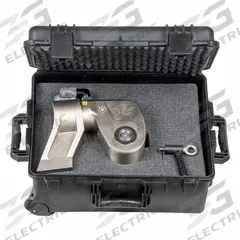 ENERPAC Torque Wrench: S-PX Series, 11,175 ft-lb, 15,151 N-m, 1 1/2 in Drive, 10,000 psi Max (MPN S11000PX). Key specifications — Return Port: 1/4" NPTF; Brand: ENERPAC; Pressure Port: 1/4" NPTF; Tool Series: S-PX.