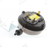 YORK Pressure Switch: Mfr Part # S1-026-32588-011. Key specifications — Manufacturer Part Number: S1-026-32588-011; Product Type: Pressure Switch.