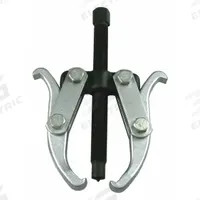 WESTWARD Jaw Puller: 4 in Jaw Spread, 3 1/4 in Jaw Reach, 0.25 Jaw Thick, 2 ton Pulling Capacity (MPN 23MD19). Key specifications — attr668195: 3/8"-24; attr663993: WESTWARD; attr923970: 2; attr924203: Standard.