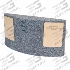 NORTON Surface Grinding Segment: 8" L x 11 1/4" W x 3" H, GEMINI 30-E (MPN 69936699725). Key specifications — Abrasive Hardness: E; Brand: NORTON; Compatible Chuck: ME100703B Cortland.