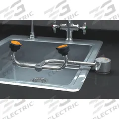 GUARDIAN EQUIPMENT Plumbed Eyewash: Std, Eyes Coverage, Swing Left, Right Side, Gen Purpose (MPN G1805). Key specifications — Activation: Swing Left; Counter Mount Location: Right Side; Brand: GUARDIAN EQUIPMENT.