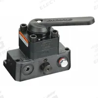 ENERPAC 3 Way Mounted Valve: 4 gpm Max Flow Rate, Three Positions, 3/8 in NPT, 3/8" NPT, Manual (MPN VMF10000D). Key specifications — attr1018253: ENERPAC; attr1018249: VMF10000D; attr1018300: Manual; attr1416406: 3/8" NPT.