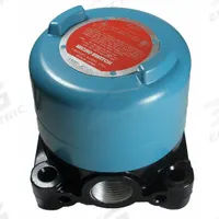 HONEYWELL Hazardous Location Limit Switch: Roller Lever, Metallic, Momentary, CX, Screw Terminals (MPN 11CX2). Key specifications — Brand: HONEYWELL; Manufacturer Part Number: 11CX2; Action: Momentary; Actuator Style: Rotary Lever; Differential Travel: 10°; Overtravel: 90°; Pretravel: 15°; Series: CX.