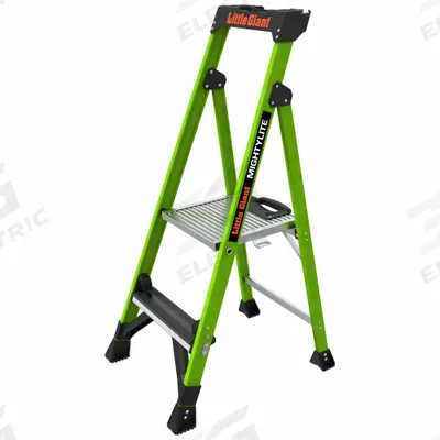 LITTLE GIANT Platform Stepladder: 4 ft Ladder Size, Fiberglass, 375 lb Load Capacity - Non-Conductive Fiberglass Platform Stepladders