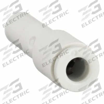 SMC Push-Fit Adapter Fitting: 4 mm OD x 6 mm OD Size, Push-to-Connect x Push-to-Connect - Polybutylene & Brass Tube Fittings