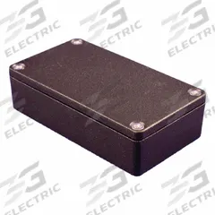 HAMMOND Enclosure: Die-Cast Aluminum, 4 in x 2 in x 1 in, NEMA 1/12/13/4/4X, Solid Cover, Screw On (MPN 1550Z106BK). Key specifications — Brand: HAMMOND; Closure Method: Screws; Enclosure Material: Die-Cast Aluminum; Knockouts: Not Included.
