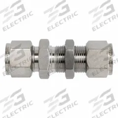 BRENNAN INDUSTRIES Compression Fitting Straight: 1/4 in OD x 1/4 in OD Fitting Size, Stainless Steel (MPN NS2700-LN-04-04-SS). Key specifications — Series: NS2700; Compatible Fitting Brands: Parker CPI; Brand: BRENNAN INDUSTRIES.