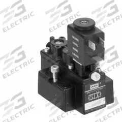 ARO Solenoid Air Control Valve: Alpha, Four-Way / Two-Position, 24V DC, 1/4 in Female NPT, 150 psi (MPN A239SS-024-D). Key specifications — attr1092969: Non-Locking; attr1086920: A239SS-024-D; attr1092977: Spring Return.