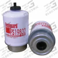 FLEETGUARD Fuel Filter: Cartridge, 6 1/16 in Overall Lg, 3 5/16 in Outside Dia, 7/8 in Inside Dia (MPN FS19832). Key specifications — attr1137520: BF7674-D; attr1137521: FS19517; attr434022: FLEETGUARD; attr1017112: Farm Equipment; attr1017113: Caterpillar.