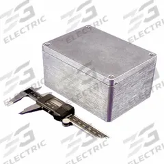 HAMMOND Enclosure: Die-Cast Aluminum, 5 in x 4 in x 3 in, NEMA 1/12/13/4/4X, Solid Cover, Screw On (MPN 1550Z115). Key specifications — Brand: HAMMOND; Closure Method: Screws; Enclosure Material: Die-Cast Aluminum; Knockouts: Not Included.