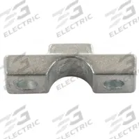 NILFISK Clamp Block Axle: VN1500/VN1715/VN2015/VN20DS, Compatible with 4NEK1/4NEK5/6UFR4/6UFR5 (MPN 31UK80). Key specifications — Product Type: Clamp Block Axle; Brand: NILFISK; Compatible Grainger Part Number: 6UFR5.