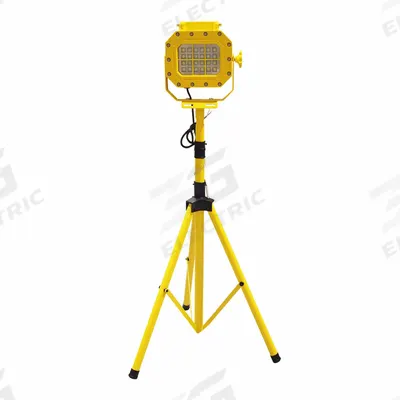 LIND EQUIPMENT Flood Light: 5,600 lm Max Brightness, LED, 1, 1 Brightness Levels, 1 Lamp Heads - Hazardous Location Work Lights