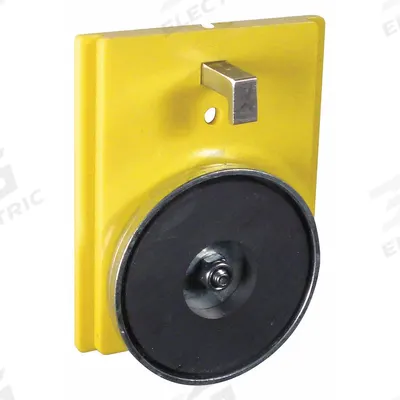 RETRACTA-BELT Magnetic/Clip Mount Plate: Yellow, 4 in Overall Ht - Mountable Receivers for Retractable Belt Barriers