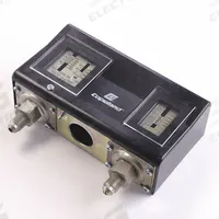 COPELAND Dual Pressure Control: Mfr Part # 985-CP2M-7A. Key specifications — Manufacturer Part Number: 985-CP2M-7A; Product Type: Dual Pressure Control.