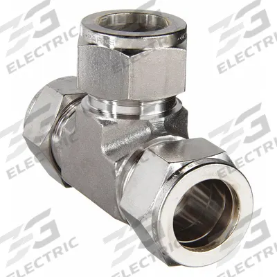 PARKER Compression Tee Fitting: 1 in OD x 1 in OD x 1 in OD Fitting Size - Double-Ferrule Stainless Steel Fittings