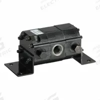 CONCENTRIC Hydraulic Flow Divider: #8 SAE O-Ring Boss, 2.4 gpm to 5 gpm, #8 SAE O-Ring Boss (MPN 1020075). Key specifications — attr1011881: CONCENTRIC; attr1035177: #8 SAE O-Ring Boss; attr1035178: #8 SAE O-Ring Boss.