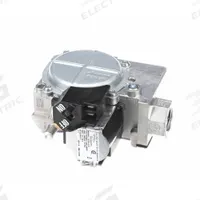 CARRIER Gas Valve: EF32CW210 Mfr Part #. Key specifications — Product Type: Gas Valve; Manufacturer Part Number: EF32CW210.