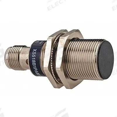 TELEMECANIQUE SENSORS Inductive Cylindrical Proximity Sensor: Built-in Connector, Shielded - Cylindrical Sensors with Built-in Connectors