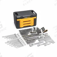 GEARWRENCH Mechanics Tool Set: 243 Total Pcs, Mechanics Hand Tools, Metric/SAE, Tool Case (MPN 80972). Key specifications — attr538253: GEARWRENCH; attr548973: None; attr548974: None; attr548975: None; attr548983: (23) Combination Wrenches.