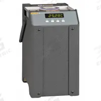 FLUKE Thermometer Calibrator: -22°F to 257°F /-30°C to 125°C, -22°F to 257°F /-30°C to 125°C (MPN 7103-156). Key specifications — Brand: FLUKE; Accuracy: +/-0.25°C; Stability: ±0.05°C at 125°C (Oil 5010); Common Fluid Compatibility: Water (Distilled).
