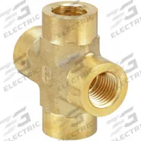 PARKER Metal Pipe Cross: Cross, CA377 Brass, 1/4 in x 1/4 in x 1/4 in x 1/4 in, 3,200 psi (MPN 1/4 KMMOO-B). Key specifications — Maximum Operating Pressure: 3,200 psi.