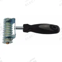 WESTWARD Carpet Seam Roller: 7 in Overall Lg, Star Roller, Steel, 3 1/2 in Roller Wd (MPN 13A748). Key specifications — attr1004967: WESTWARD; attr1008743: DuraSoft; attr1008747: Steel; attr1008748: Star.