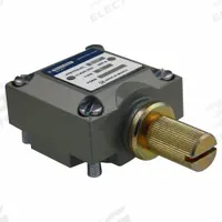 TELEMECANIQUE SENSORS Limit Switch Head: Side (MPN 9007B). Key specifications — attr1019422: 9007C; attr1019427: Side; attr211339: TELEMECANIQUE SENSORS; attr1019313: Momentary.