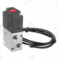 ARO Solenoid Air Control Valve: Premair, Three-Way / Two-Position, 24V DC, 1/8 in Female NPT (MPN P251SS-024-D). Key specifications — attr1092969: Non-Locking; attr1086920: P251SS-024-D; attr1092977: Spring Return.