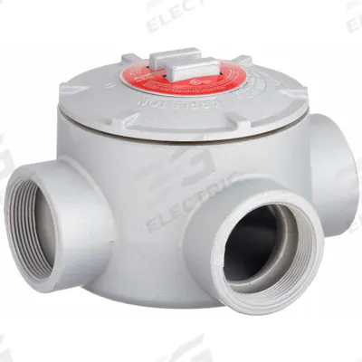 APPLETON ELECTRIC Conduit Outlet Body: Aluminum, GR, 1 1/2 in Trade Size, T Body - T Round Body - Tee Type