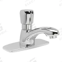 ZURN Low Arc Bathroom Faucet: AquaSpec®, Single-Post, Brass, Chrome Finish, 1 gpm Flow Rate, Spray (MPN Z86100-XL-CP4-TMV-1). Key specifications — Brand: ZURN; Series: AquaSpec®; Includes: 4" Cover Plate.