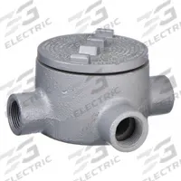 Conduit Outlet Body: Iron, GR, 3/4 in Trade Size, X Body, 18 cu in Body Capacity (MPN GRX75). Key specifications — Series: For Standard Body; Compatible Conduit Trade Size: 3/4 in; Thread Gender: Female; Hub Style: Threaded; Cover Included: Yes; Body Style: X; Connection Type: Threaded; Back Type: Round.