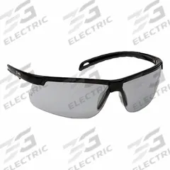 PYRAMEX Safety Glasses: Light Gray Lens, Half-Frame, H2MAX Anti-Fog, Black Frame (MPN SB8625DTM). Key specifications — Brand: PYRAMEX; Frame Color: Black; Lens Color: Light Gray; Lens Properties: Advanced Anti-Fog.