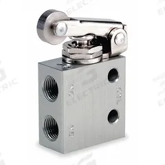 ARO Manual Air Control Valve: MaxAir, Three-Way / Two-Position, Roller, Gray, 7 scfm Flow Rate - Max (MPN M251RS). Key specifications — attr1092903: Gray; attr1086905: Spring Return; attr1086907: MaxAir; attr1086914: Normally Open/Normally Closed; attr1086904: Manual Air Control Valve; attr1086871: M251RS.
