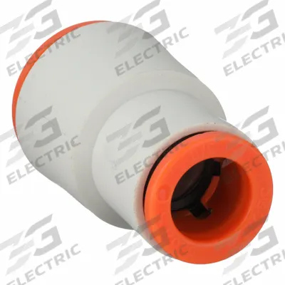 SMC Push-Fit Adapter Fitting: 3/8 in OD x 1/2 in OD Size, Push-to-Connect x Push-to-Connect - Polybutylene & Brass Tube Fittings
