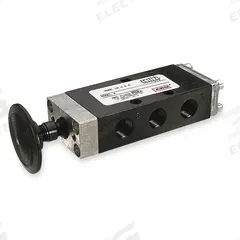 ARO Manual Air Control Valve: E, Four-Way / Two-Position, Button, Black, 26 scfm Flow Rate - Max (MPN E212HM). Key specifications — attr1092903: Black; attr1086905: Manual Return; attr1086907: E; attr1086914: Normally Open; attr1086904: Manual Air Control Valve; attr1086871: E212HM.