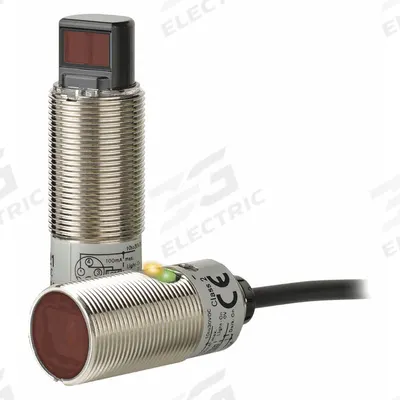 OMRON Photoelectric Sensor: M18 Threaded, Non-Terminated Cable, 10-30V DC - Cylindrical Sensors with Non-Terminated Cables