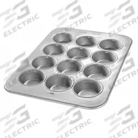 CHICAGO METALLIC Large Muffin Pan: Aluminized Steel, 12 Slots, 12 7/8 in Overall Wd, 26 ga Gauge (MPN 43645). Key specifications — Pan Style: Muffin Pan; Brand: CHICAGO METALLIC; Color: Silver; Material: Aluminized Steel; NSF Certified: No; Number of Slots: 12.